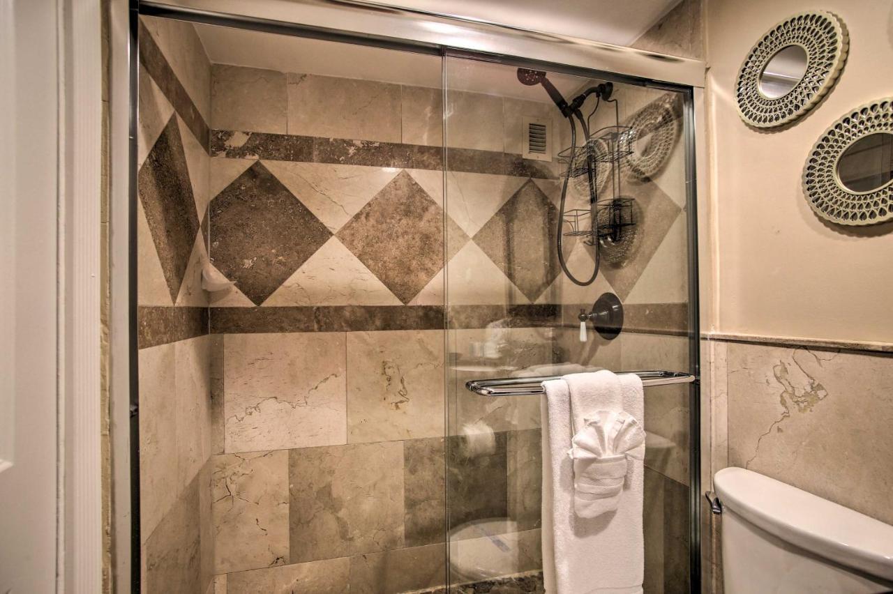 Grand Hollywood Apartment With Stunning Views! Экстерьер фото